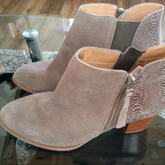 vionic anne bootie